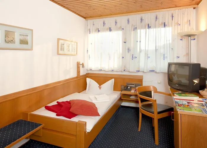 哈瑙城市酒店 3*